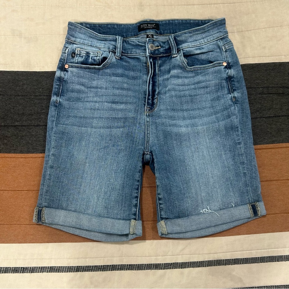 Judy Blue Cuffed Denim Bermuda Shorts